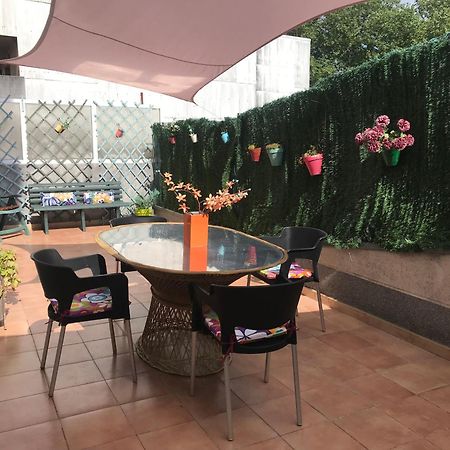 Apartamento Con Amplia Terraza Cerca Del Hospital Clinico Santiago de Compostela Luaran gambar