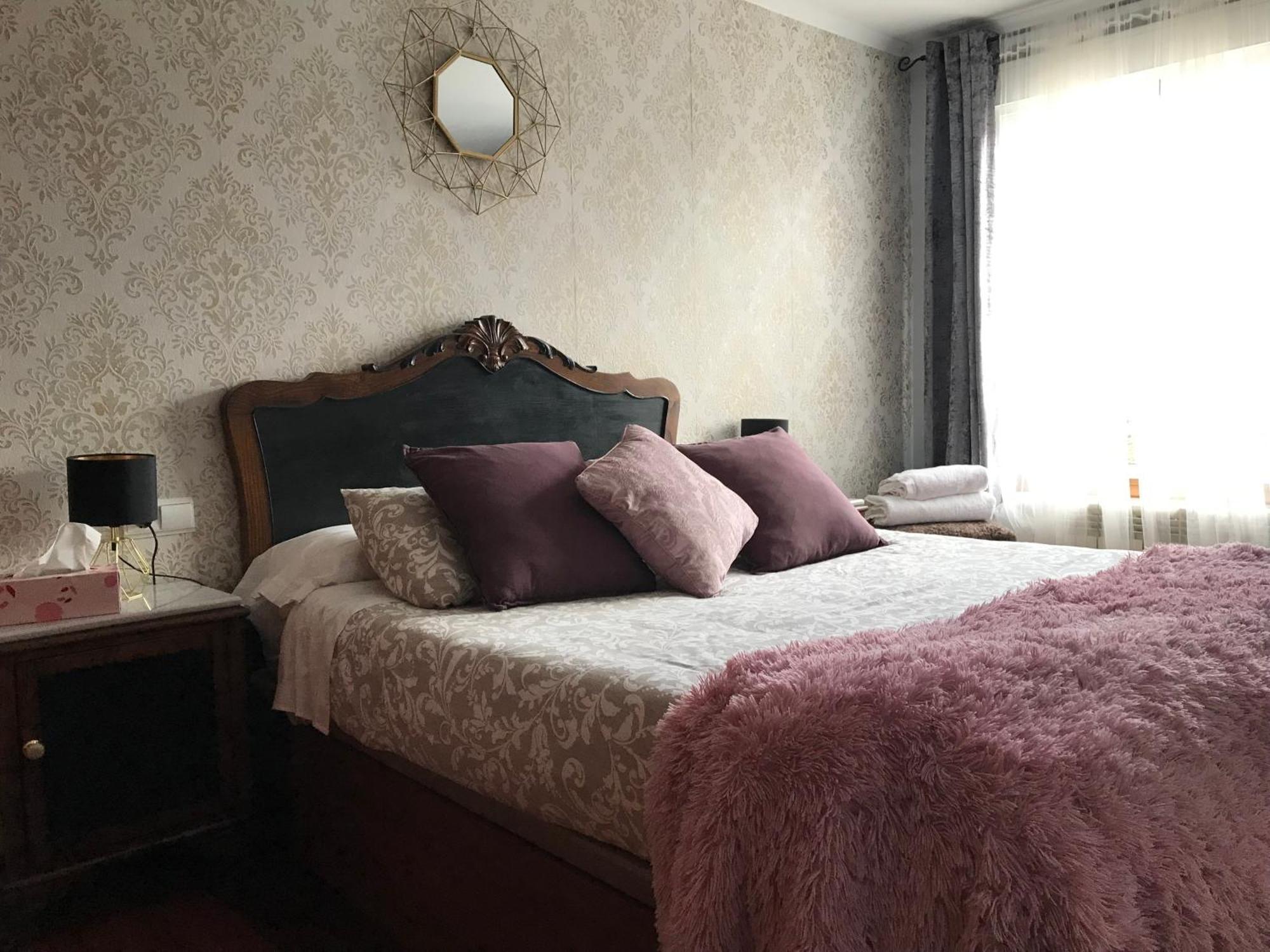 Apartamento Con Amplia Terraza Cerca Del Hospital Clinico Santiago de Compostela Luaran gambar